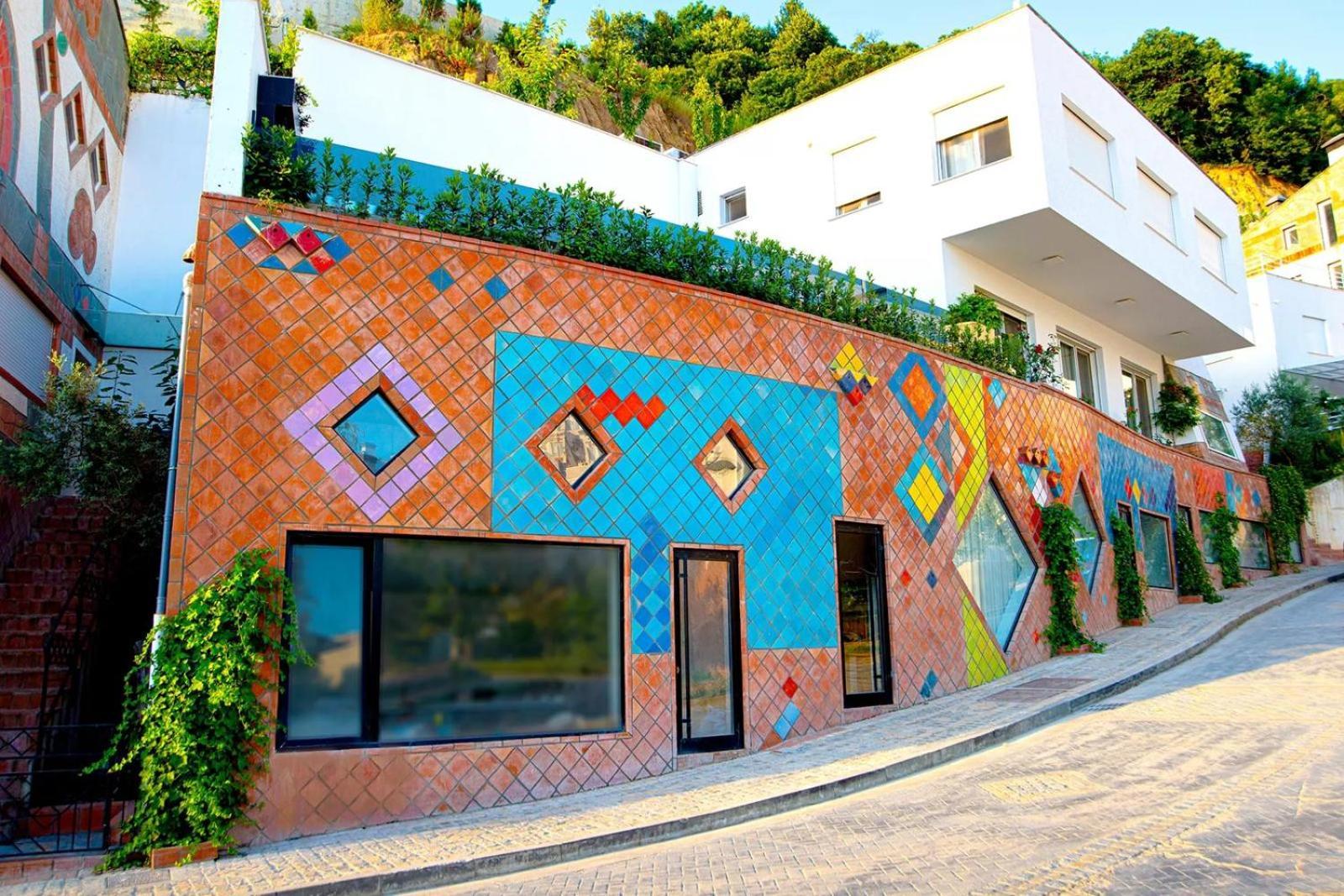 Appartamento Deluxe Flat With Garden_Tirana Esterno foto